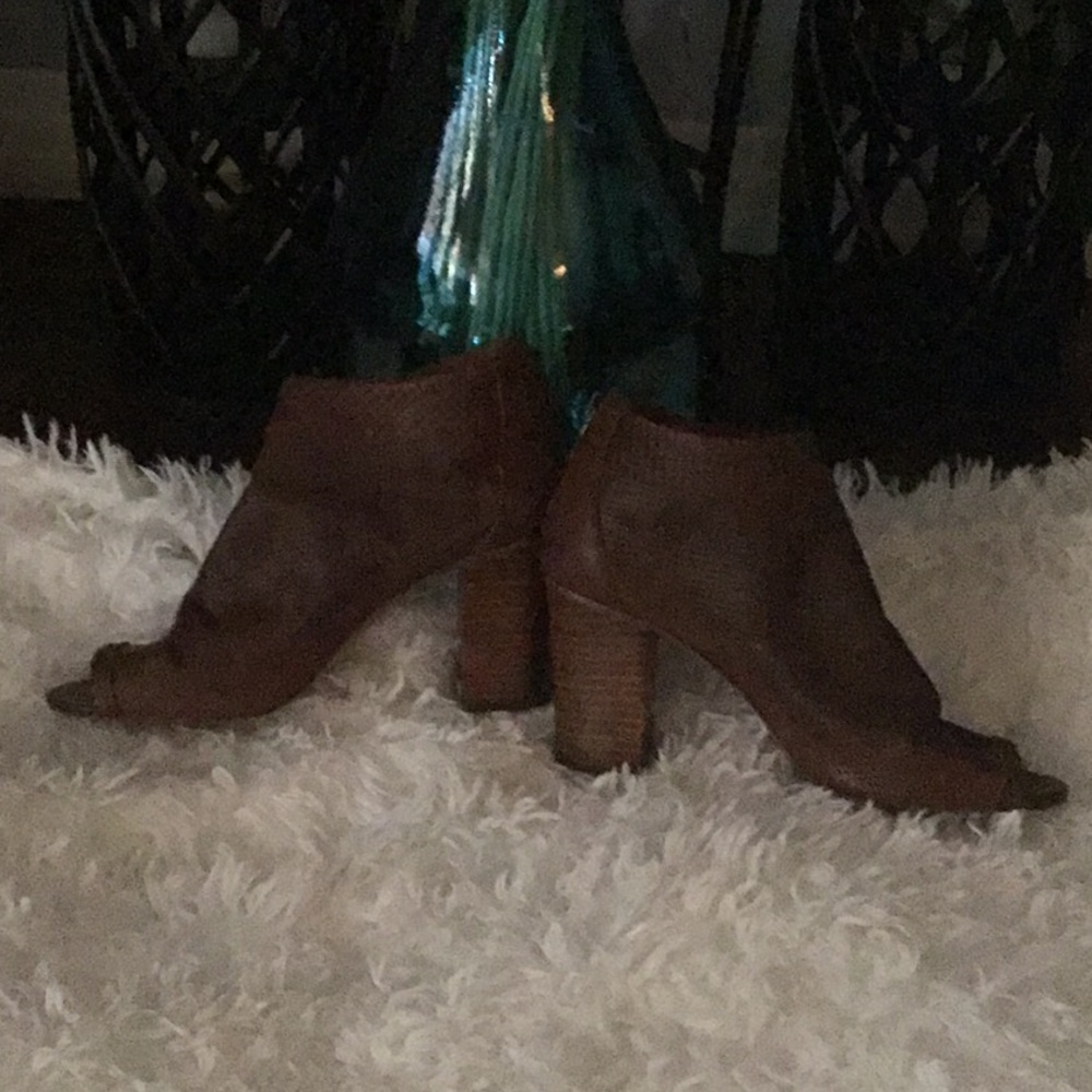 Steve Madden Booties